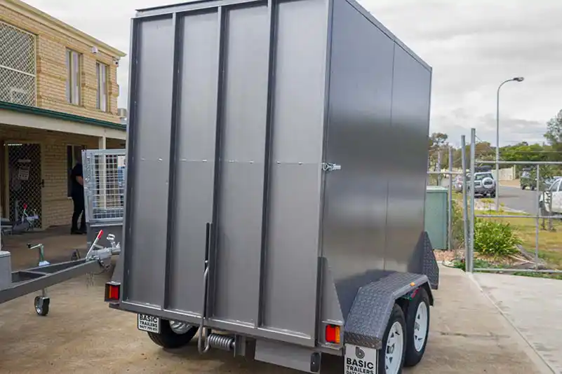 Enclosed Trailers