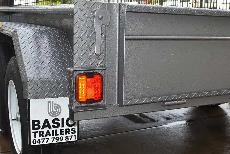 Self-Etching Primer on Adelaide Trailers Self-Etching Primer on Adelaide Trailers