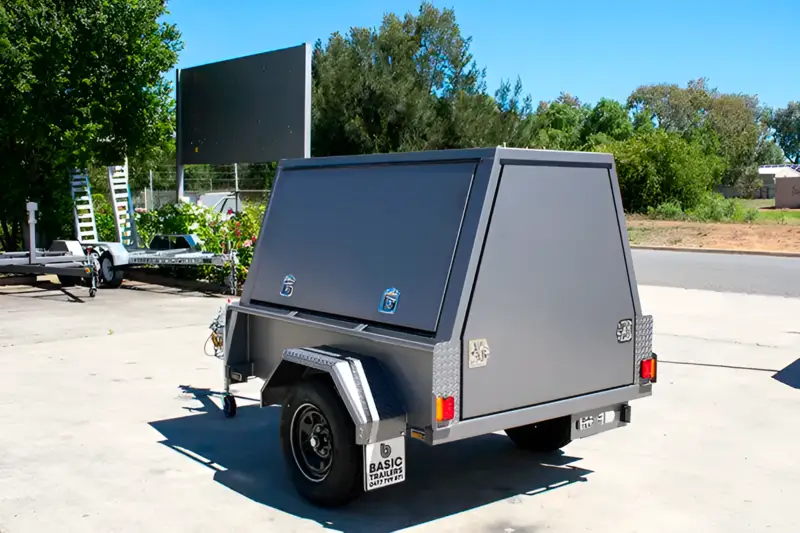 Well-organised tradesman trailer Well-organised tradesman trailer