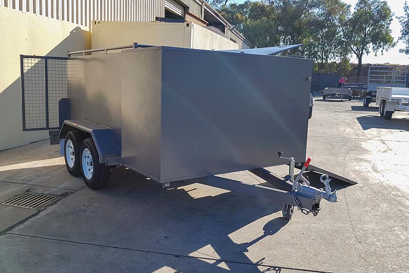 Tandem Trailers For Sales: MOWER-TIPPER-TRAILER-TANDEM-AXLE-10X6