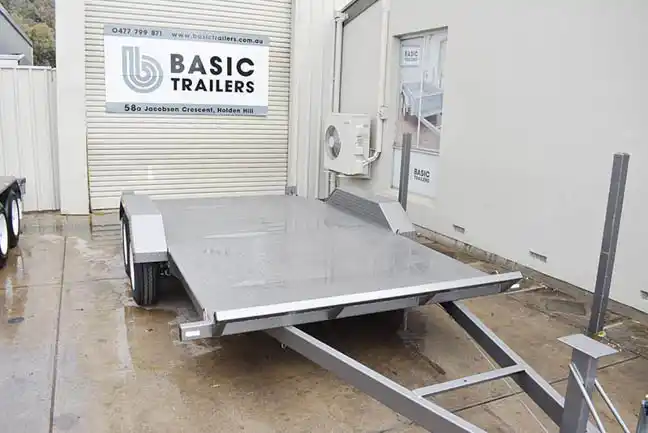 Trailer for Sale: FULL-FLOOR-CAR-TRAILER-BEAVERTAIL-16X6