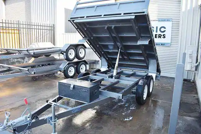 Adelaide Trailers For Sales: HYDRAULIC-FLAT-TOP-TIPPER-10X8