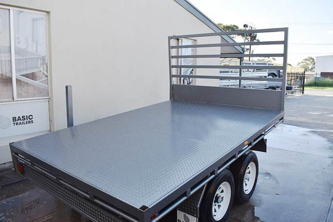 Flat Top Trailers For Sales: HYDRAULIC-FLAT-TOP-TIPPER-12X7