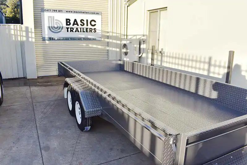 18X6 Box Trailers